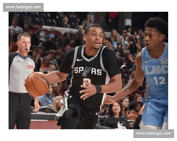 骑士主场迎战灰熊东西碰撞焦点之夜前瞻看点全面解析比赛 骑士主场迎战灰熊东西碰撞焦点之夜前瞻看点全面解析比赛